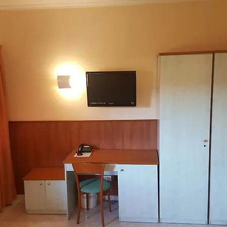 Laurence Otel 3*