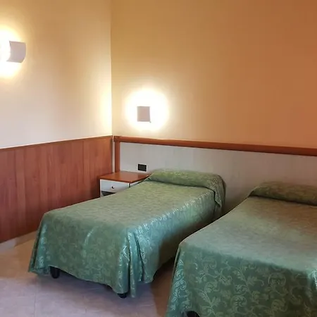 Laurence Otel Roma