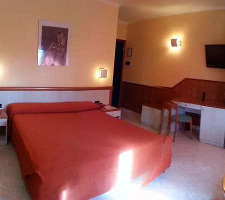 Otel Laurence 3*