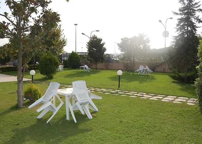 Laurence Ξενοδοχείο 3*