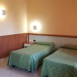 Laurence Hotel Rome